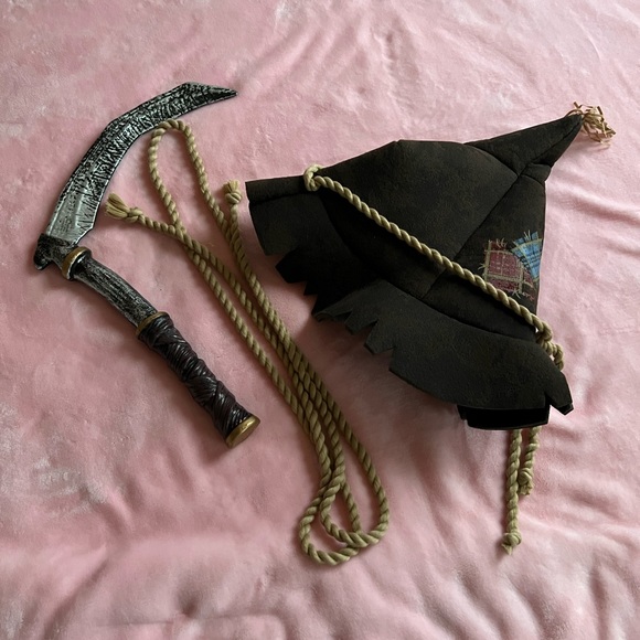 Halloween Scarecrow Costume - Picture 4 of 4